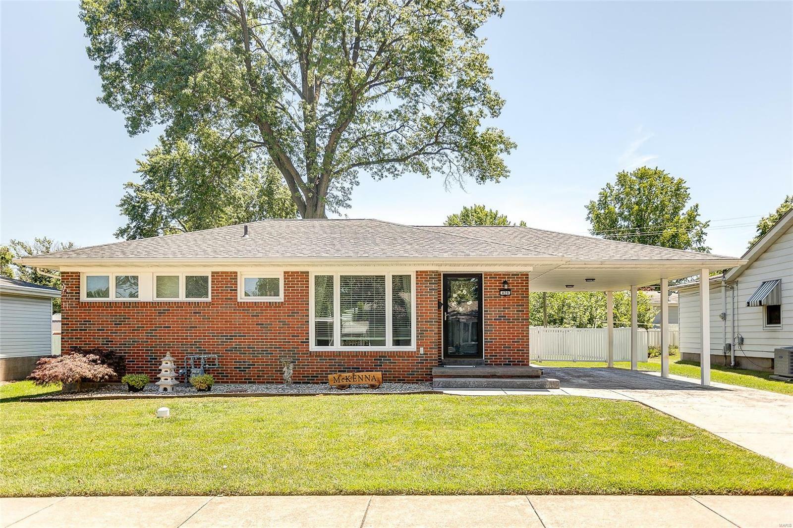 Property Photo:  420 Montclaire Avenue  IL 62025 