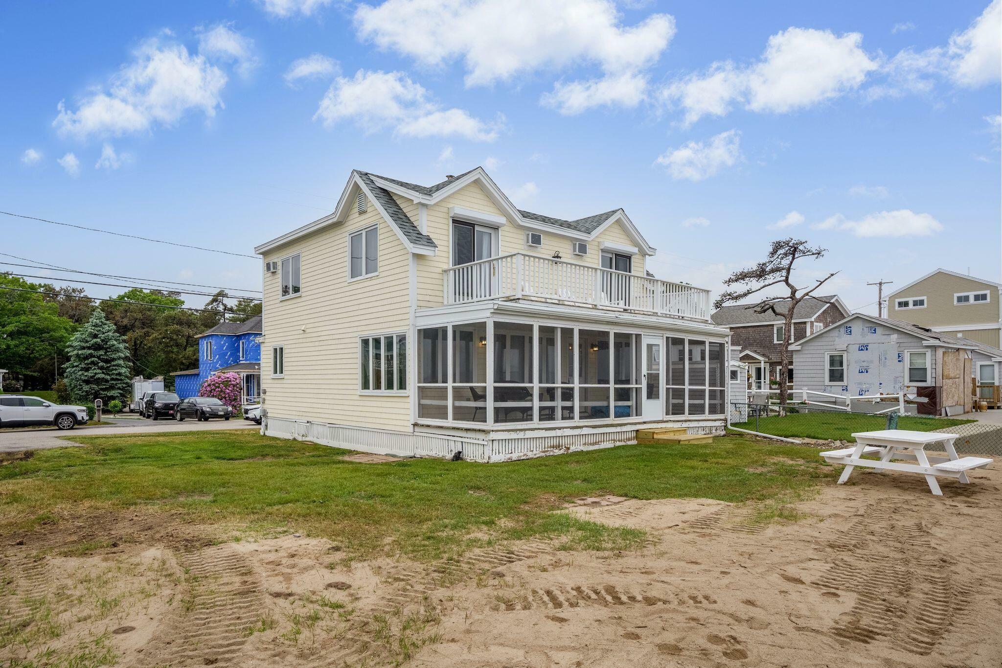 Property Photo:  123 Hills Beach Road  ME 04005 