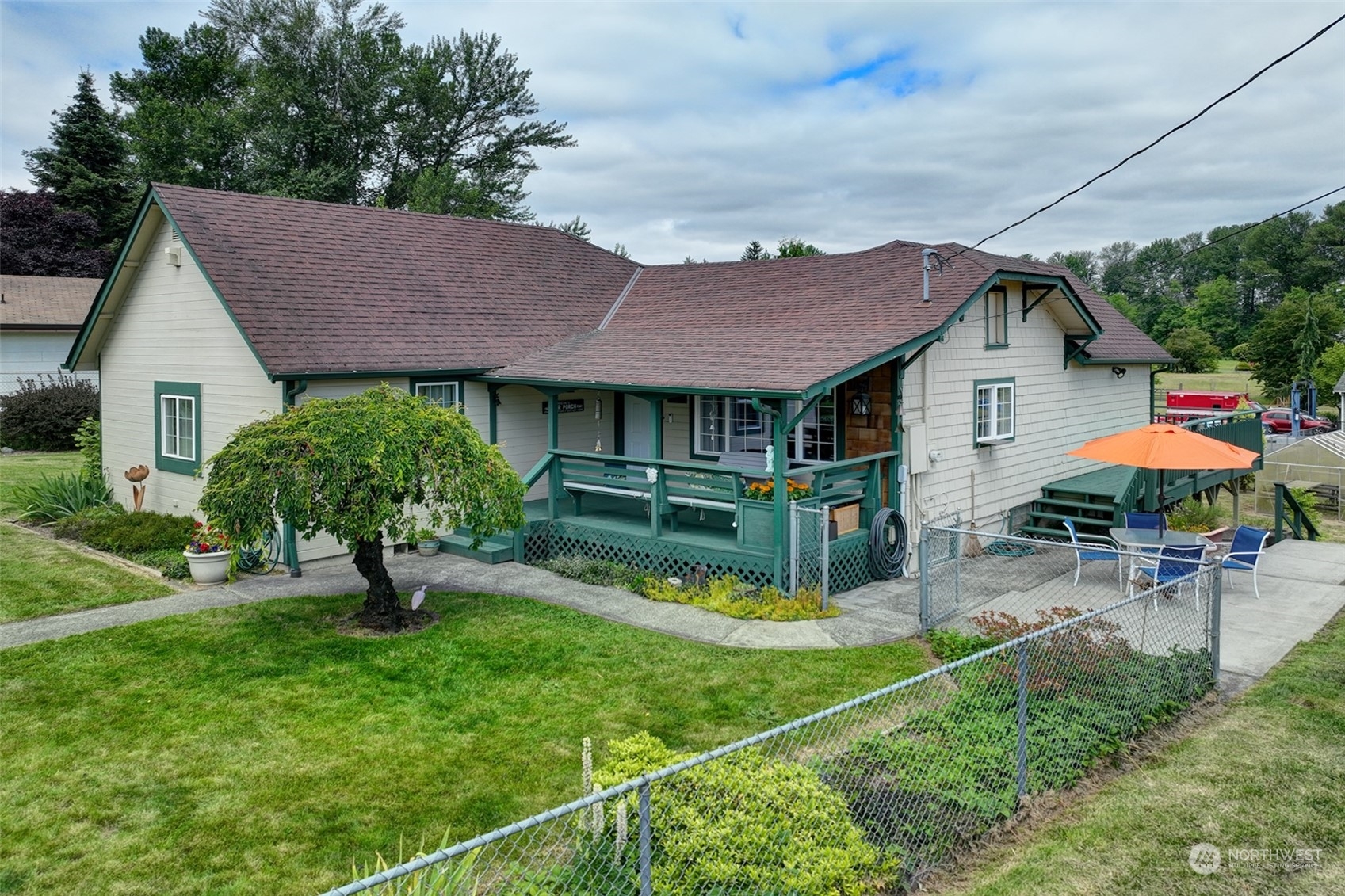 Property Photo:  14401 80th Street E  WA 98372 