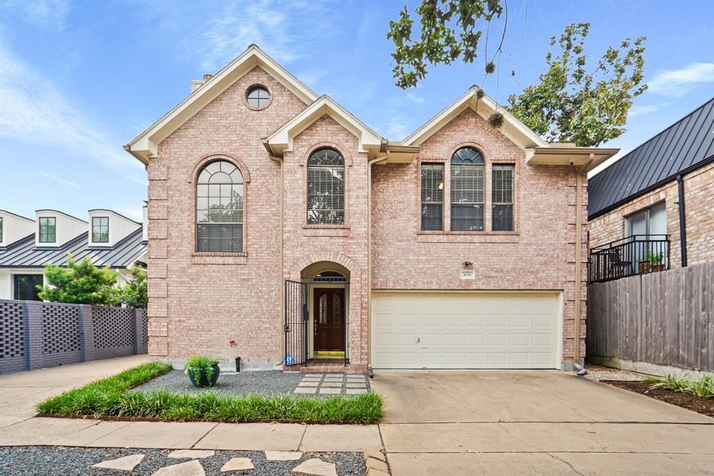 Property Photo:  406 Stratford Street  TX 77006 