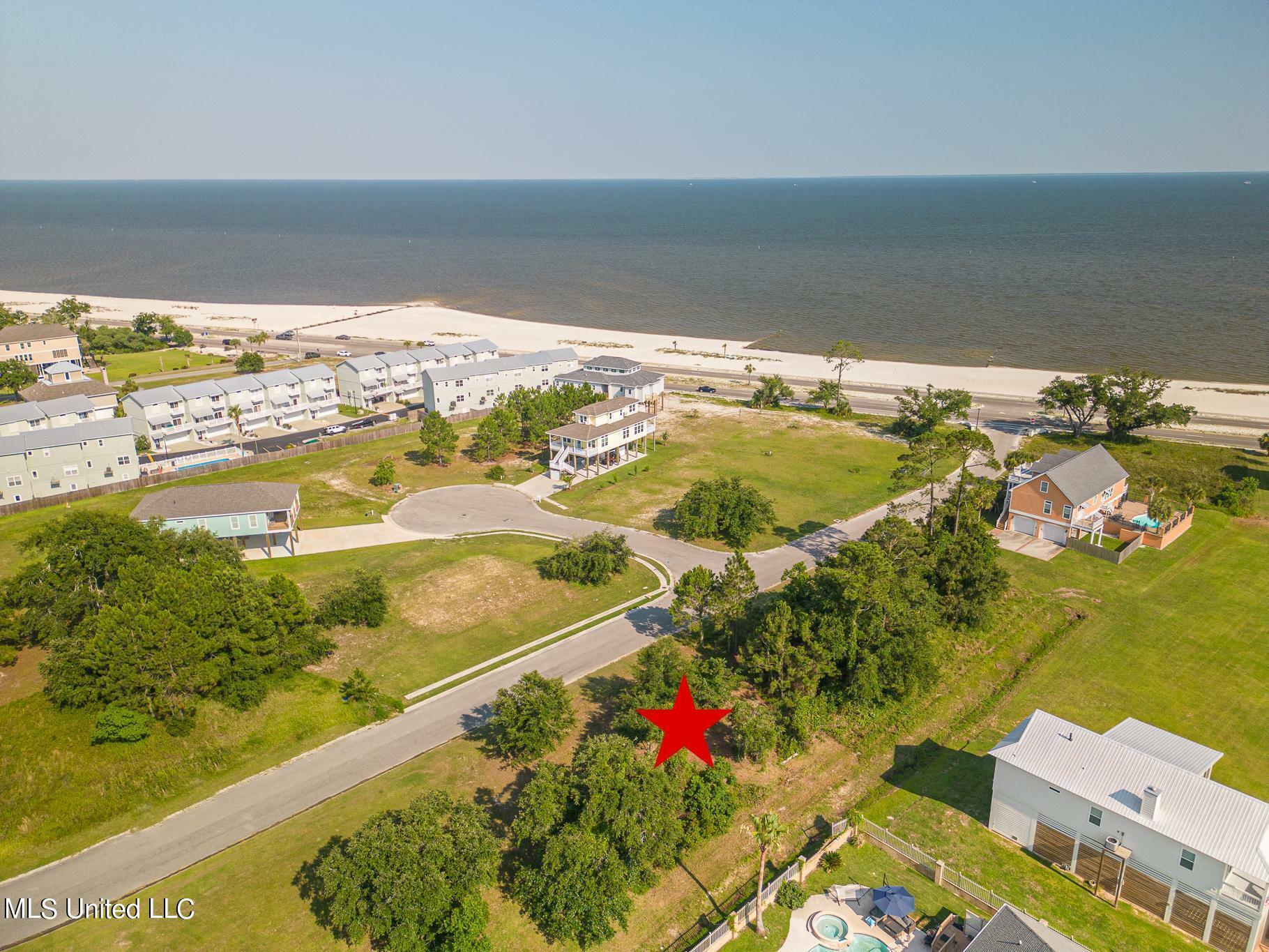 Property Photo:  105 Sea Oaks Boulevard  MS 39560 