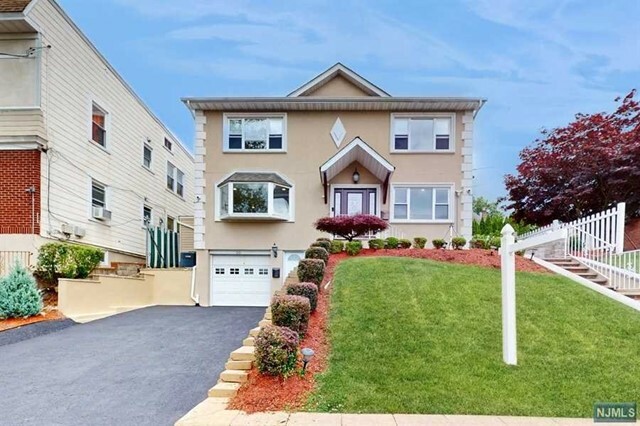 Property Photo:  20 William Street  NJ 07032 