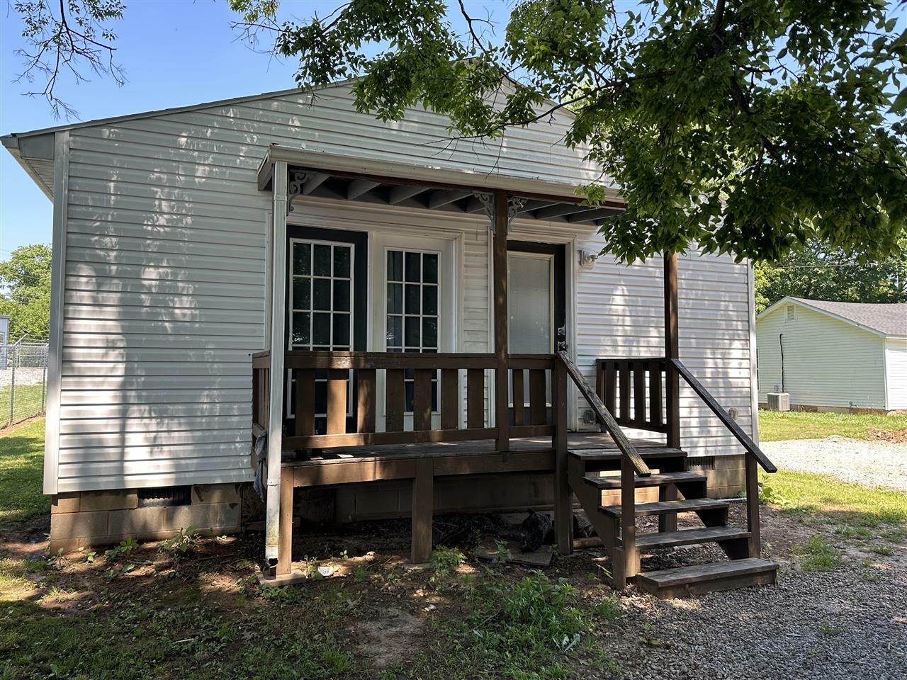 Property Photo:  6 Walker Court  KY 42101 