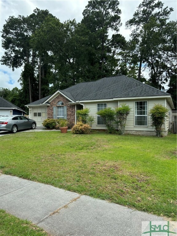 Property Photo:  107 Regal Court  GA 31410 