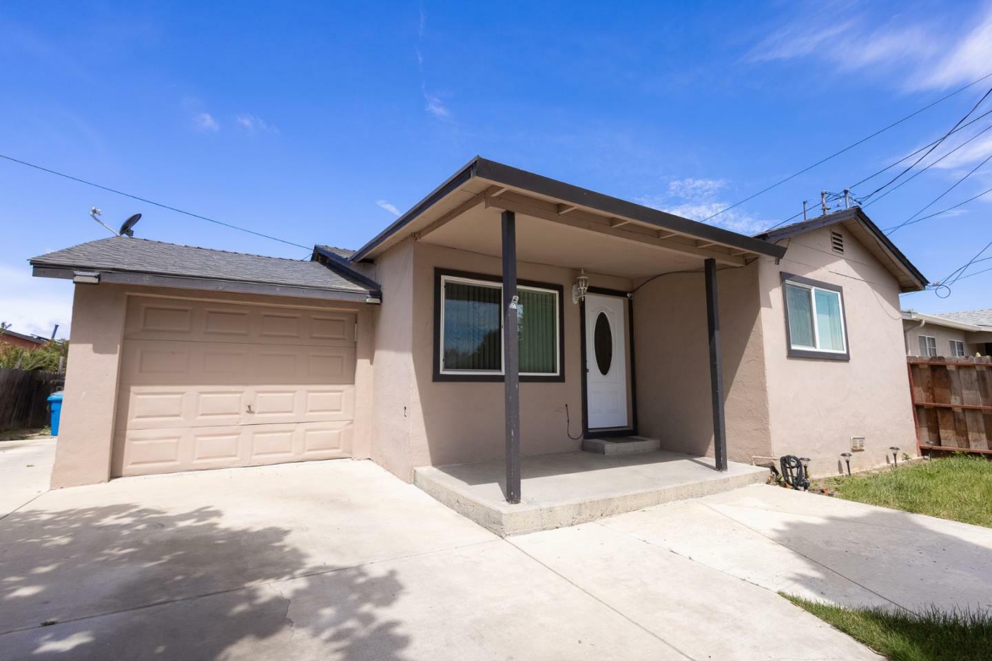 Property Photo:  420 Front Bridgevale Road  CA 95023 