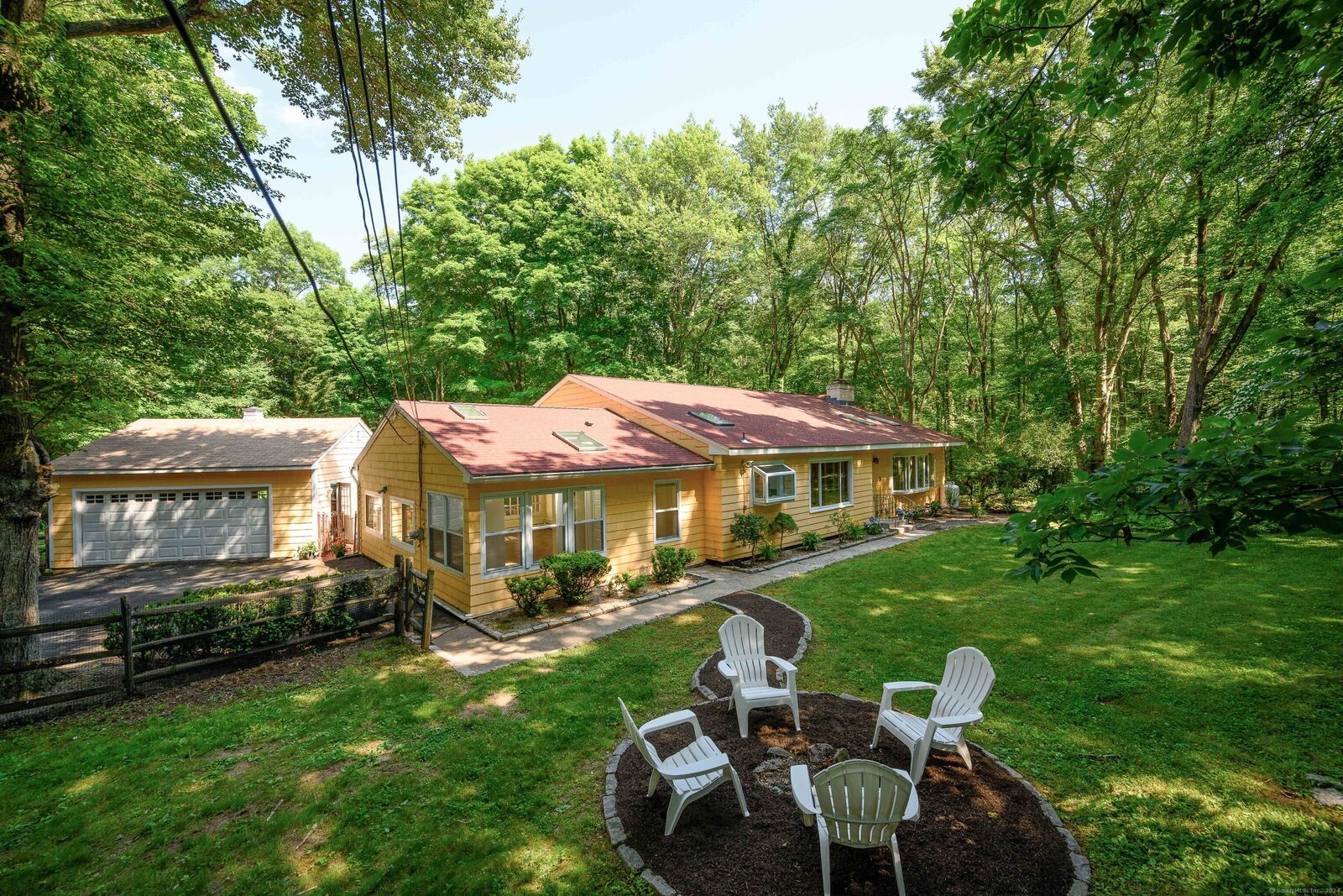 Property Photo:  147 Pease Road  CT 06525 
