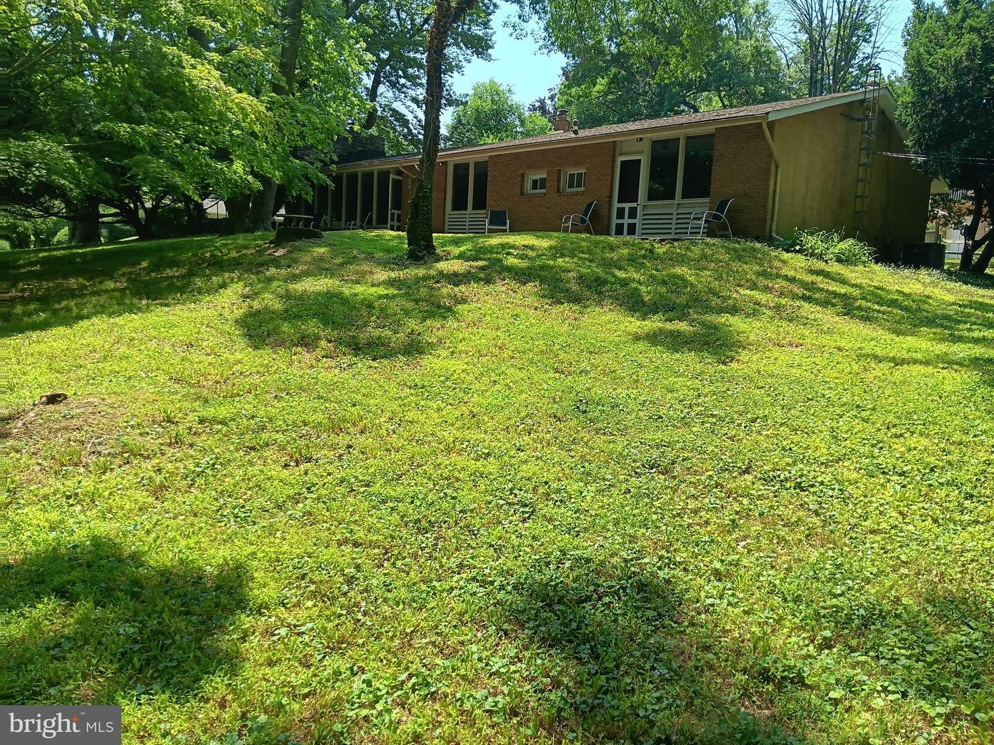 Property Photo:  208 Gribbel Road  PA 19095 