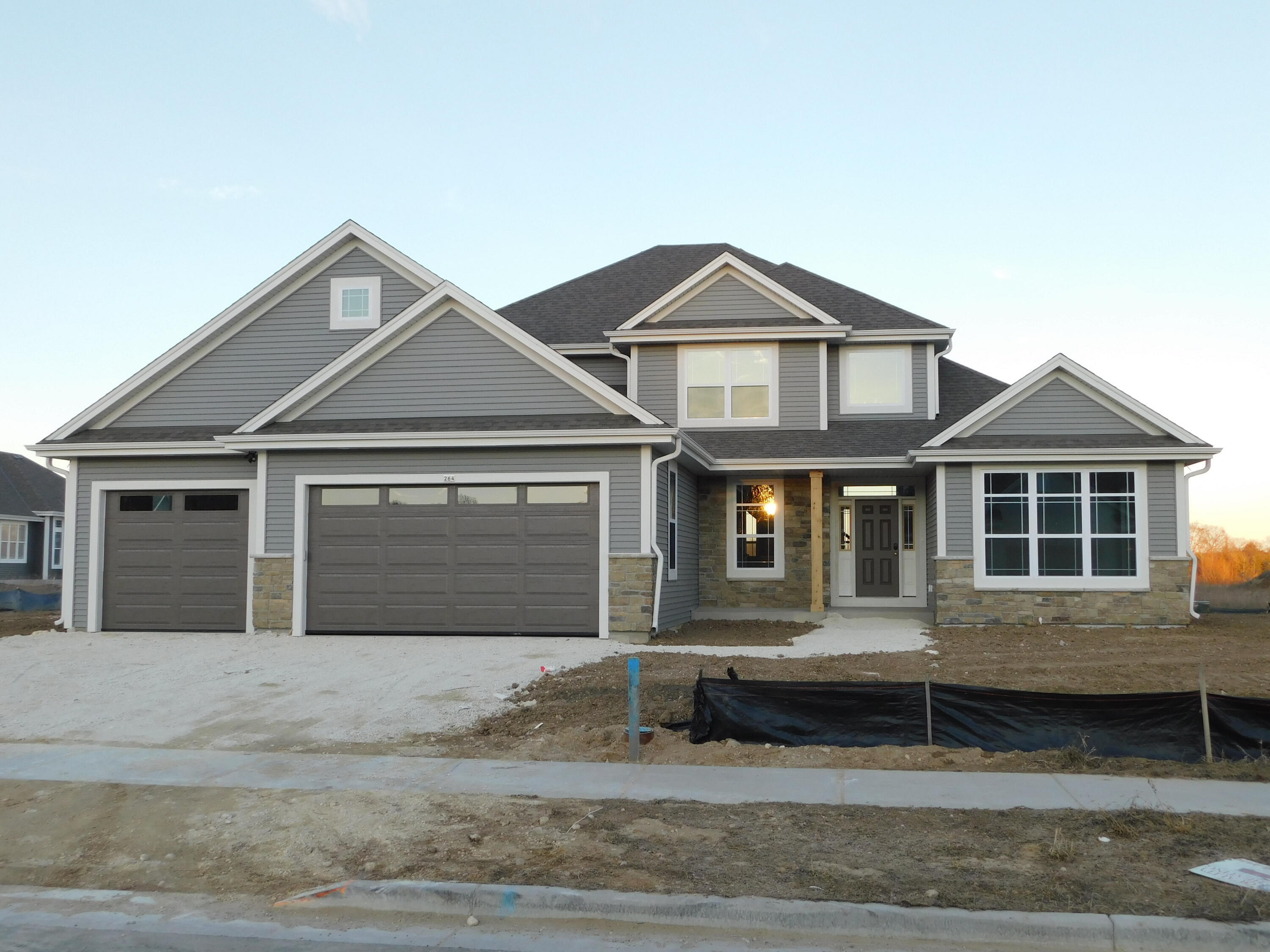 Property Photo: 264 Mullberry Ln WI 53024