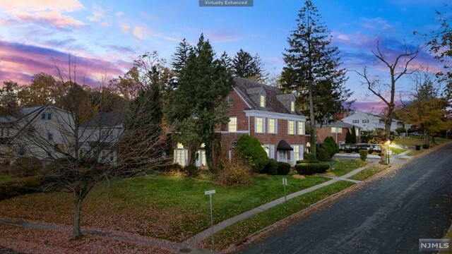 Property Photo:  665 Hamilton Road  NJ 07079 