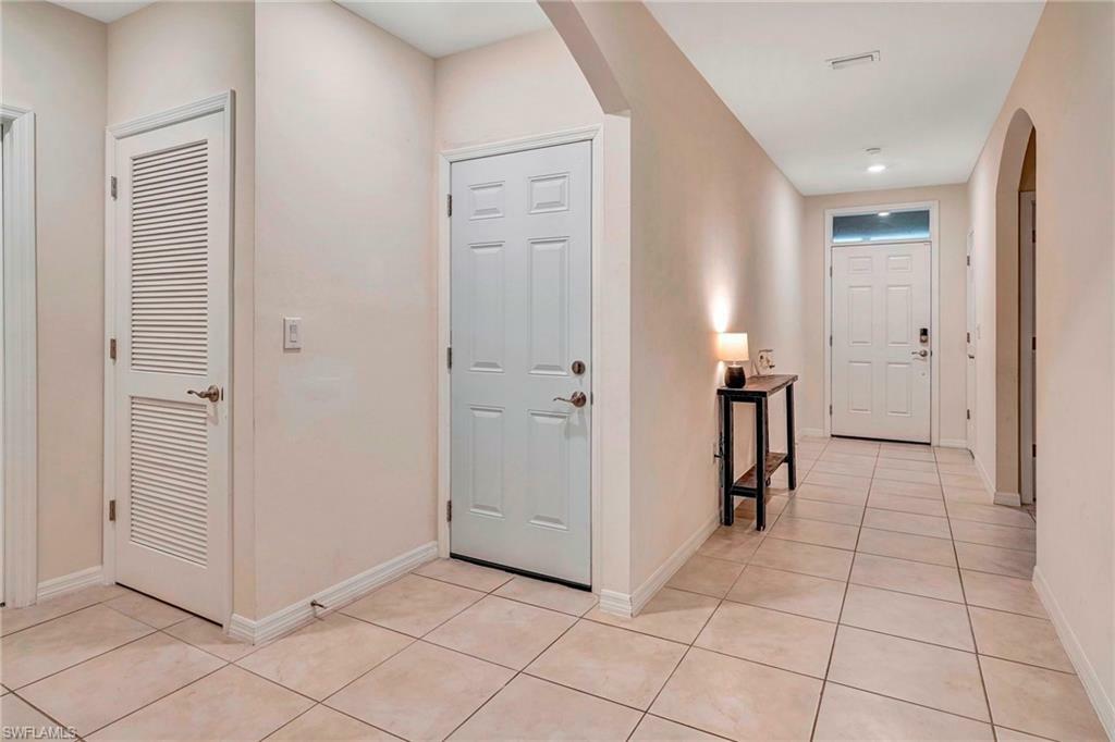 Property Photo: 732 Hadley St W FL 34104