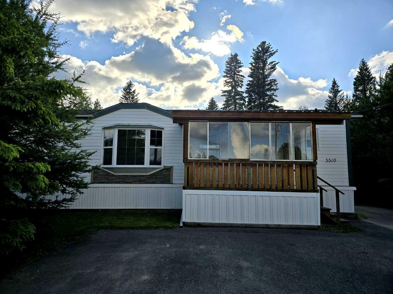 Property Photo:  5510 51 Street  AB T7E 5A1 