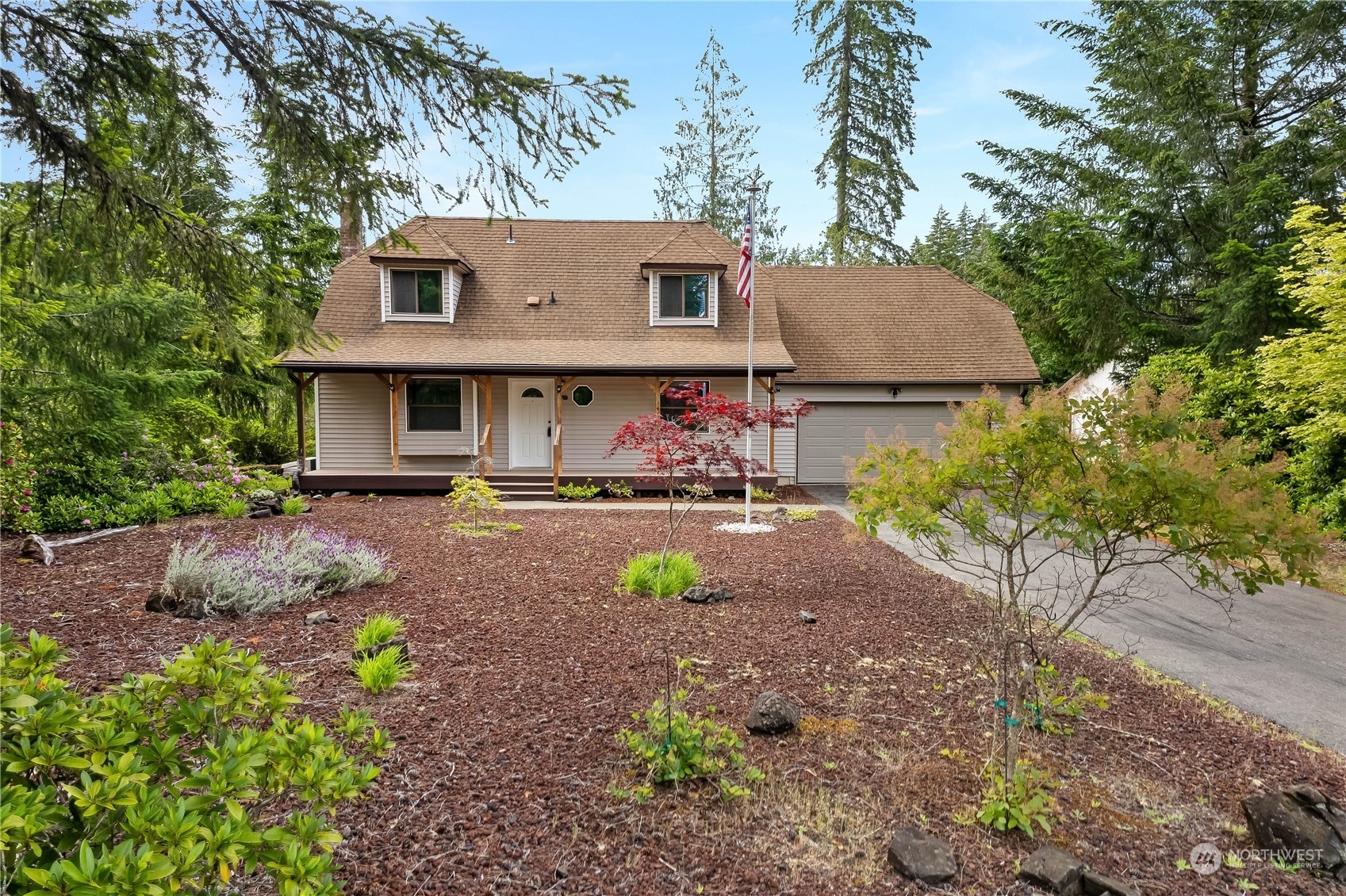 Property Photo:  70 SE Shadowood Blvd  WA 98584 