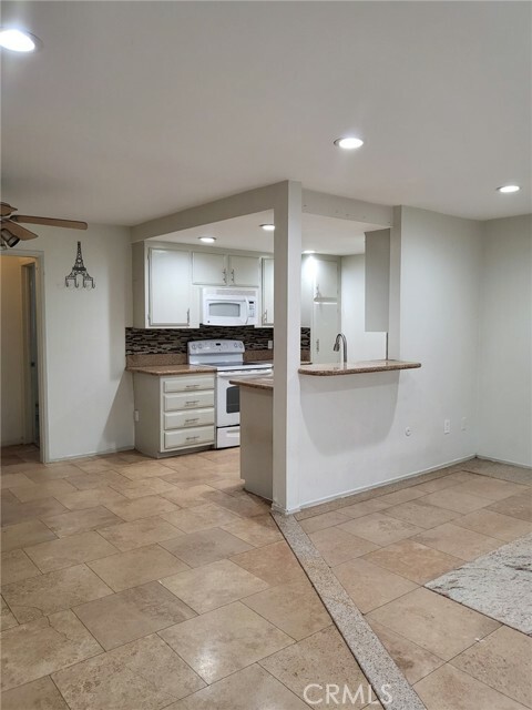 10730 New Haven Street 3  Sun Valley CA 91352 photo