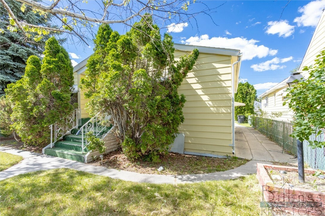 Property Photo:  1143 Cook Ave  MT 59102 