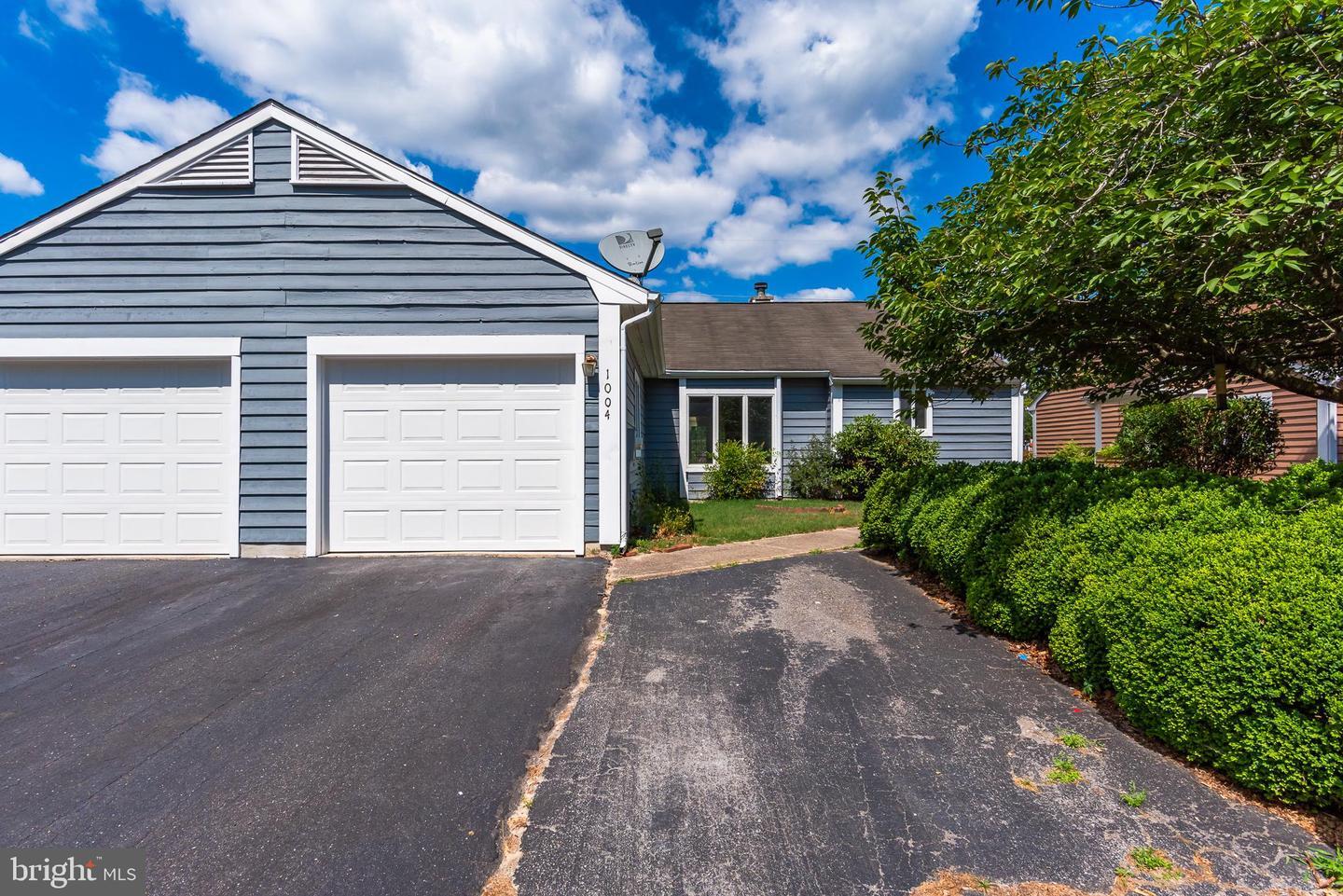 Property Photo: 1004 Heron Court MD 21804