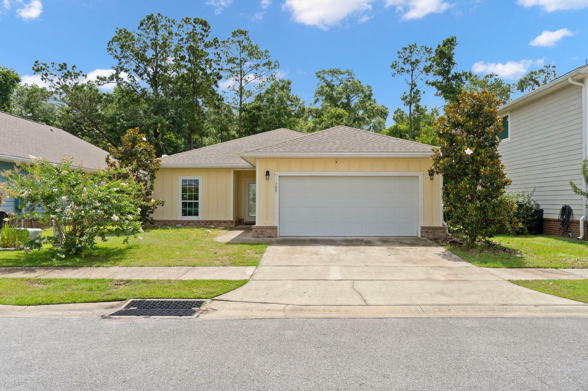 Property Photo:  105 S Marsh Landing  FL 32439 