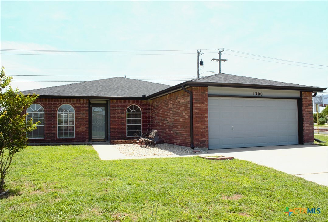 1300 Bristol Drive  Killeen TX 76542 photo