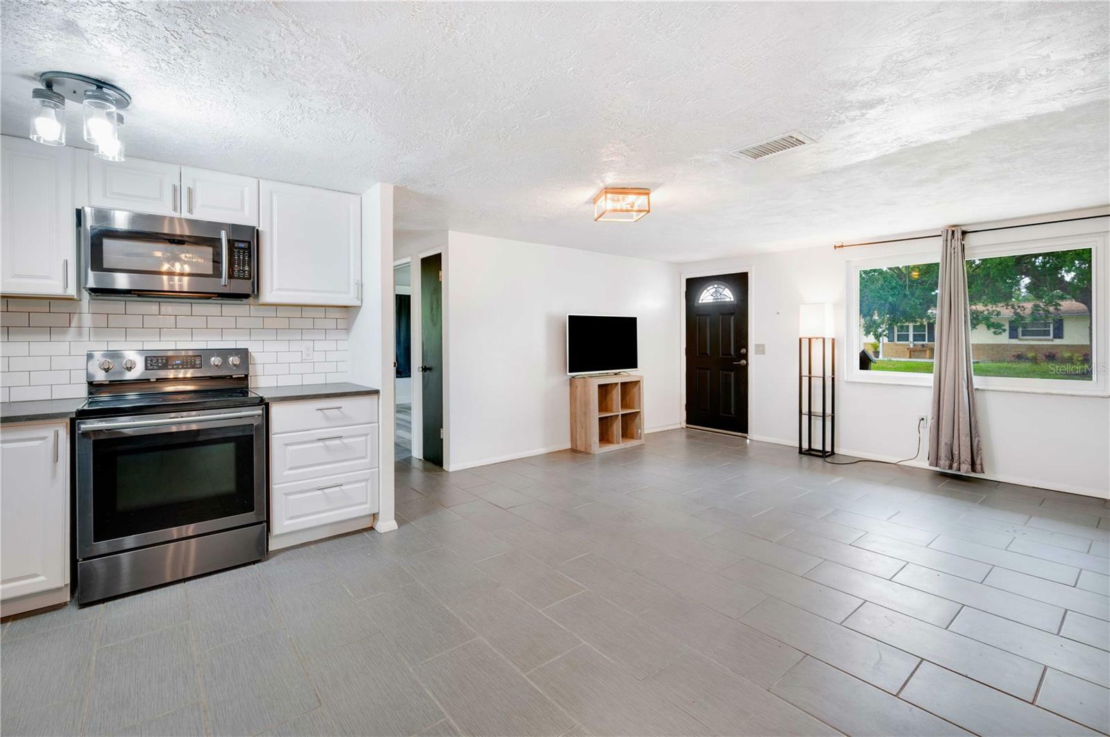 Property Photo:  12707 Capitol Drive  FL 34667 