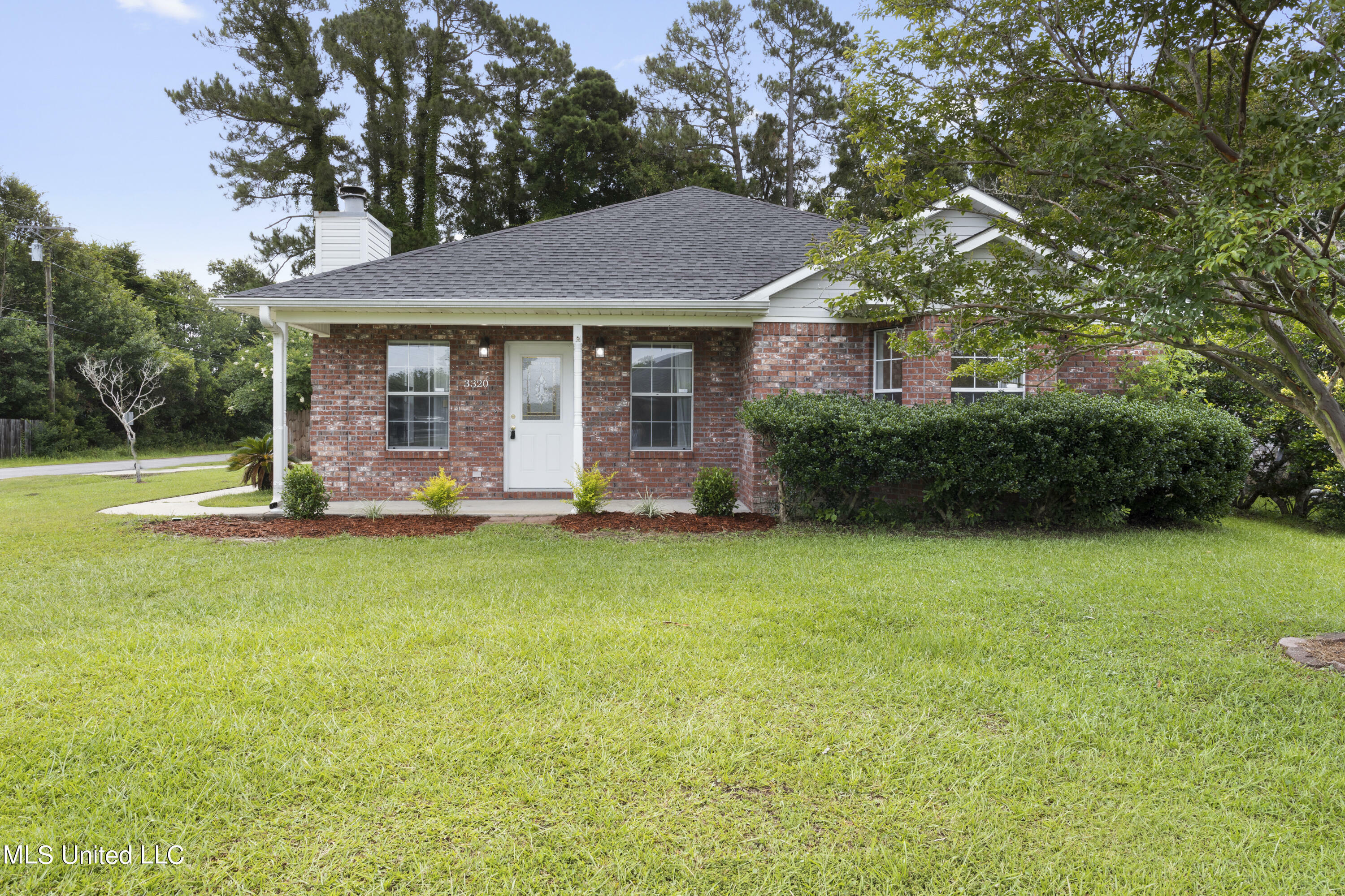 Property Photo:  3320 N 10th Street  MS 39564 