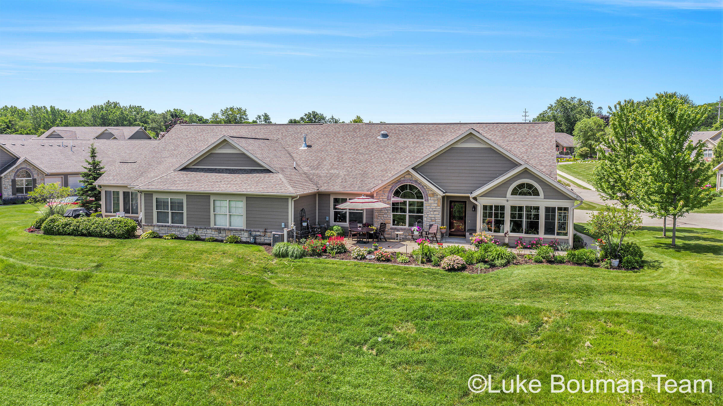 1203 Riverview Drive  Holland MI 49423 photo