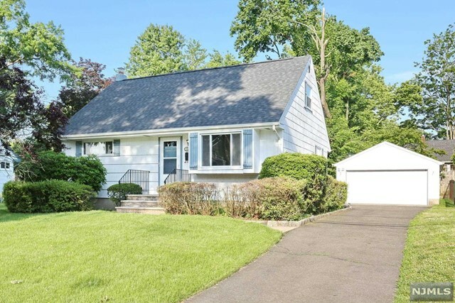 Property Photo:  50 Dance Boulevard  NJ 07628 