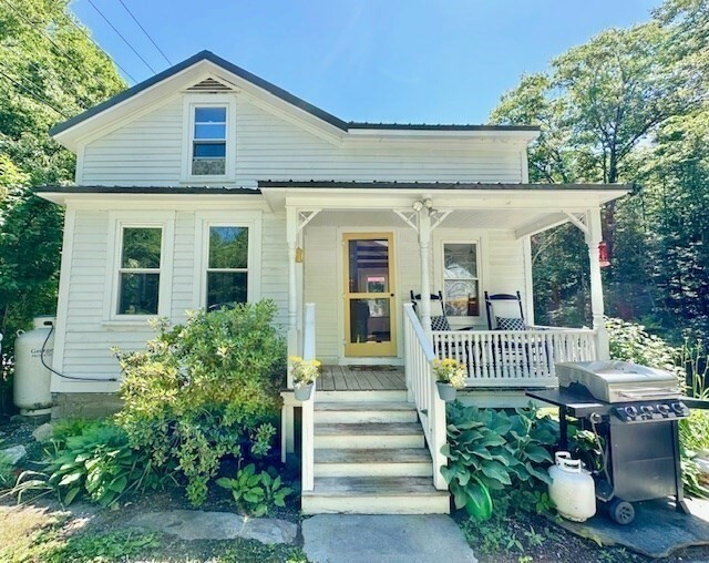 Property Photo:  653 Main Rd  MA 01012 