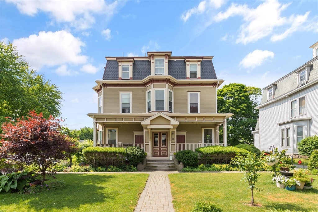 Property Photo:  227 Mountain Avenue 1  MA 02148 