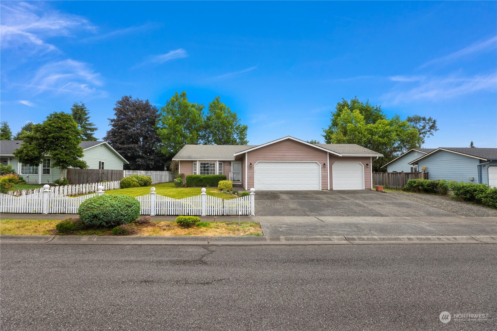 Property Photo:  4129 122nd Street NE  WA 98271 