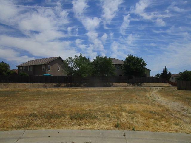 Property Photo:  122 Gold Creek Court  CA 95252 