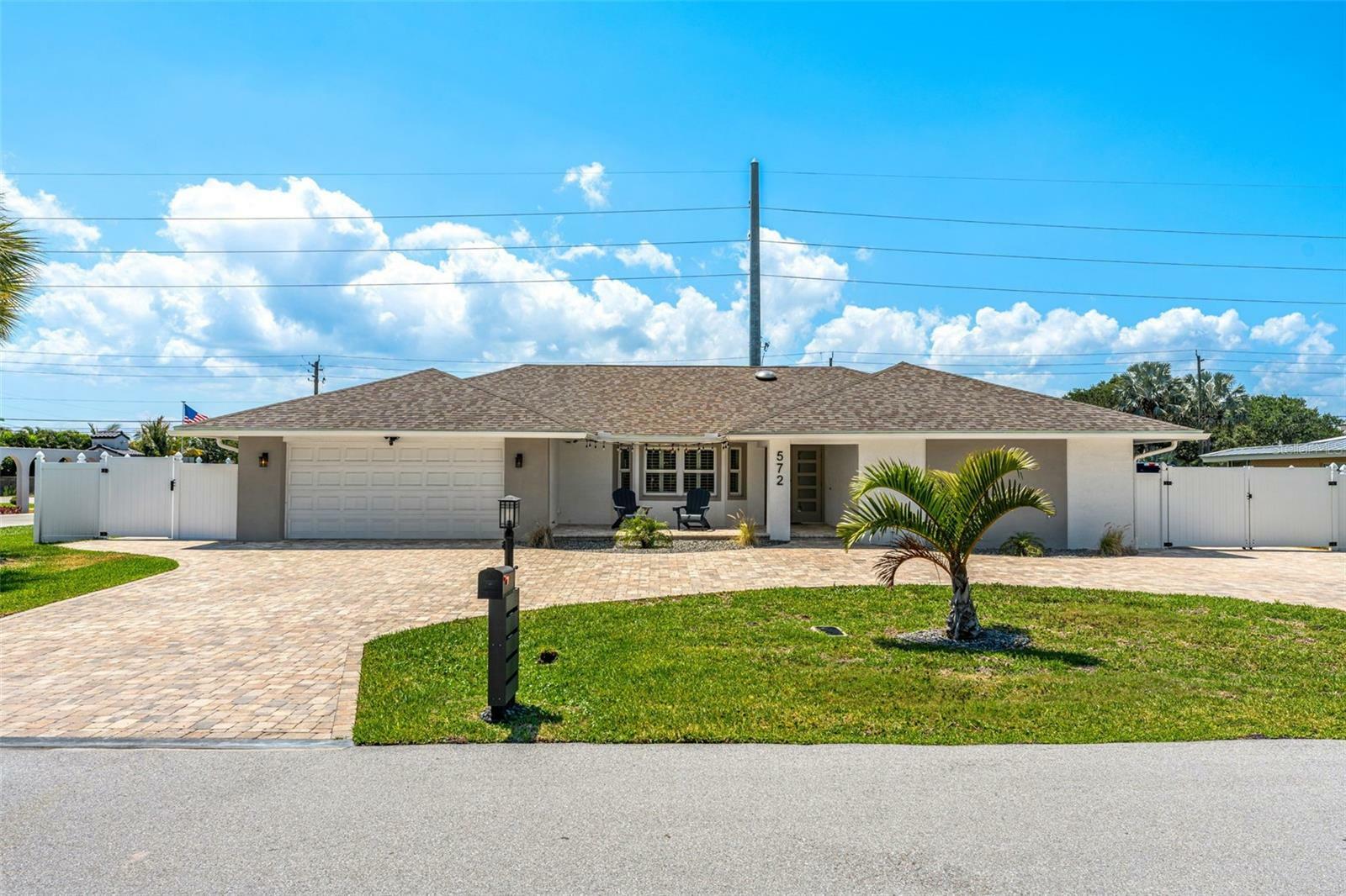 Property Photo:  572 Spindle Palm  FL 32903 