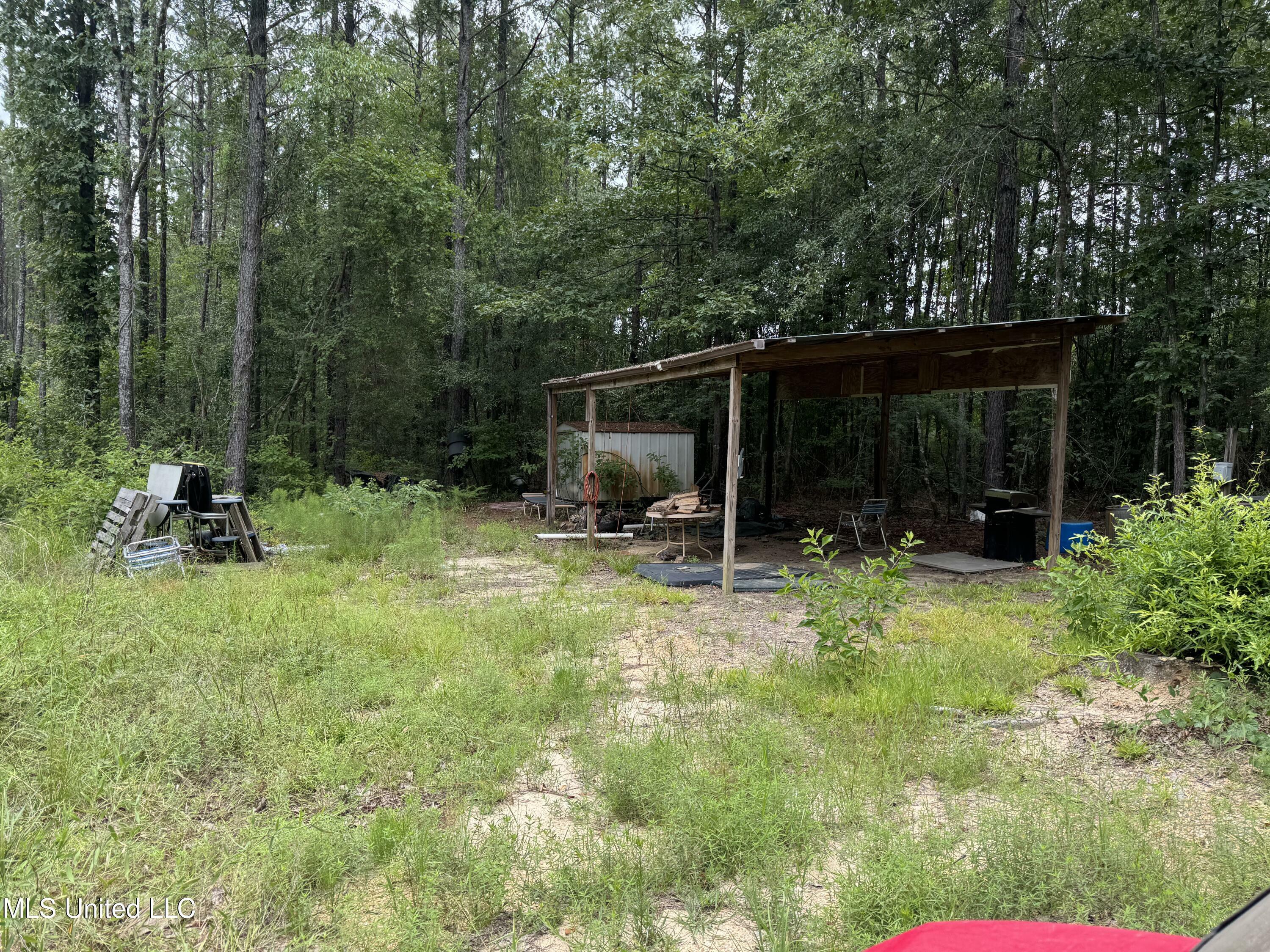 Property Photo:  E Janice Brooklyn Road  MS 39425 