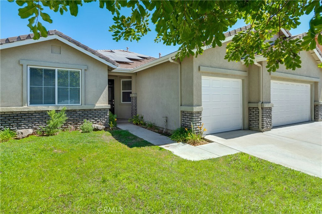 Property Photo: 35505 Country Park Drive CA 92595