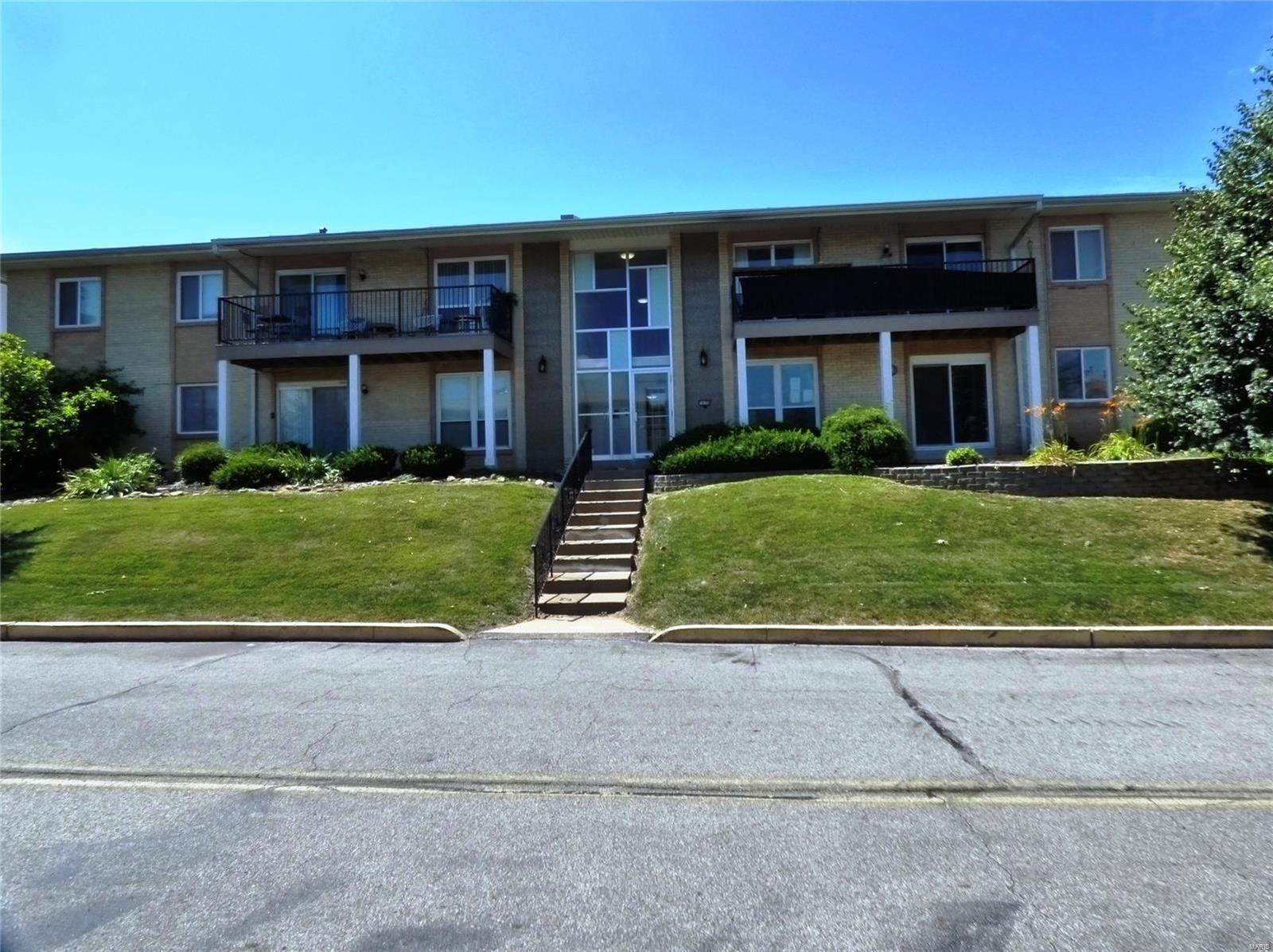 Property Photo: 10328 Forest Brook Lane G MO 63146