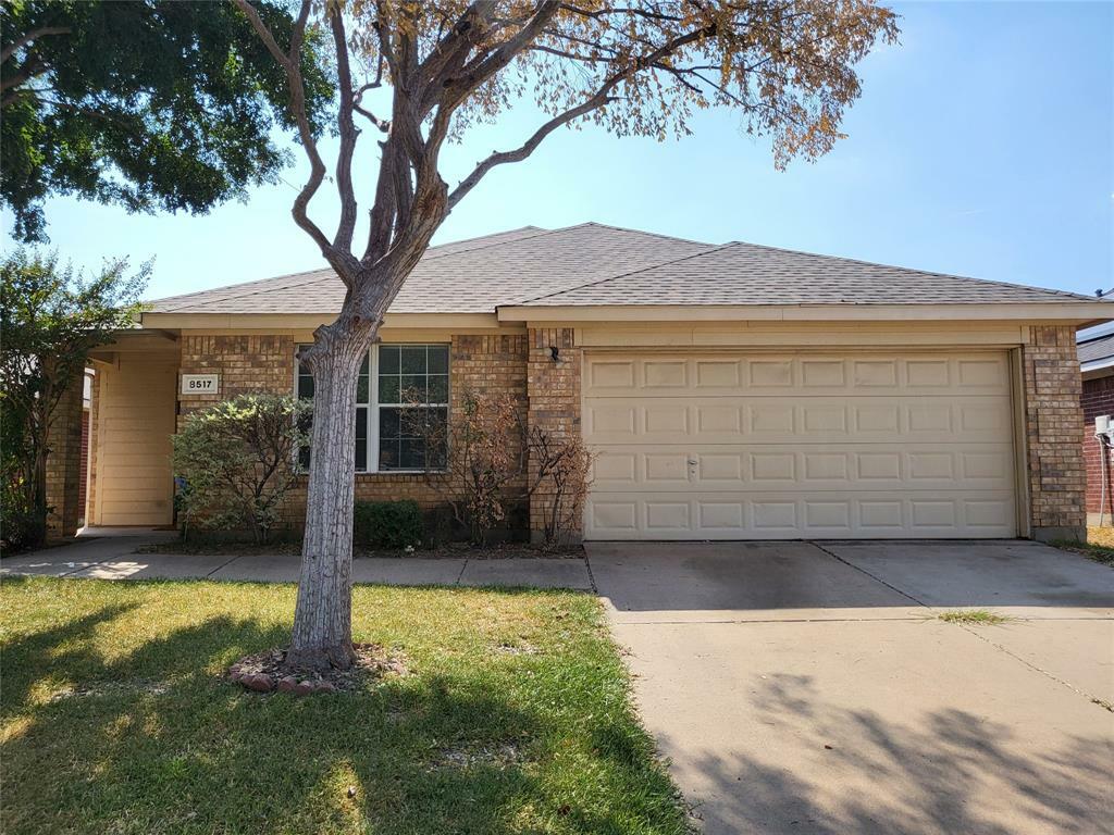 Property Photo:  8517 Prairie Fire Drive  TX 76131 