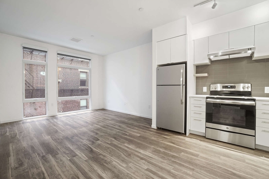 Property Photo: 839 Beacon Street 311 MA 02215