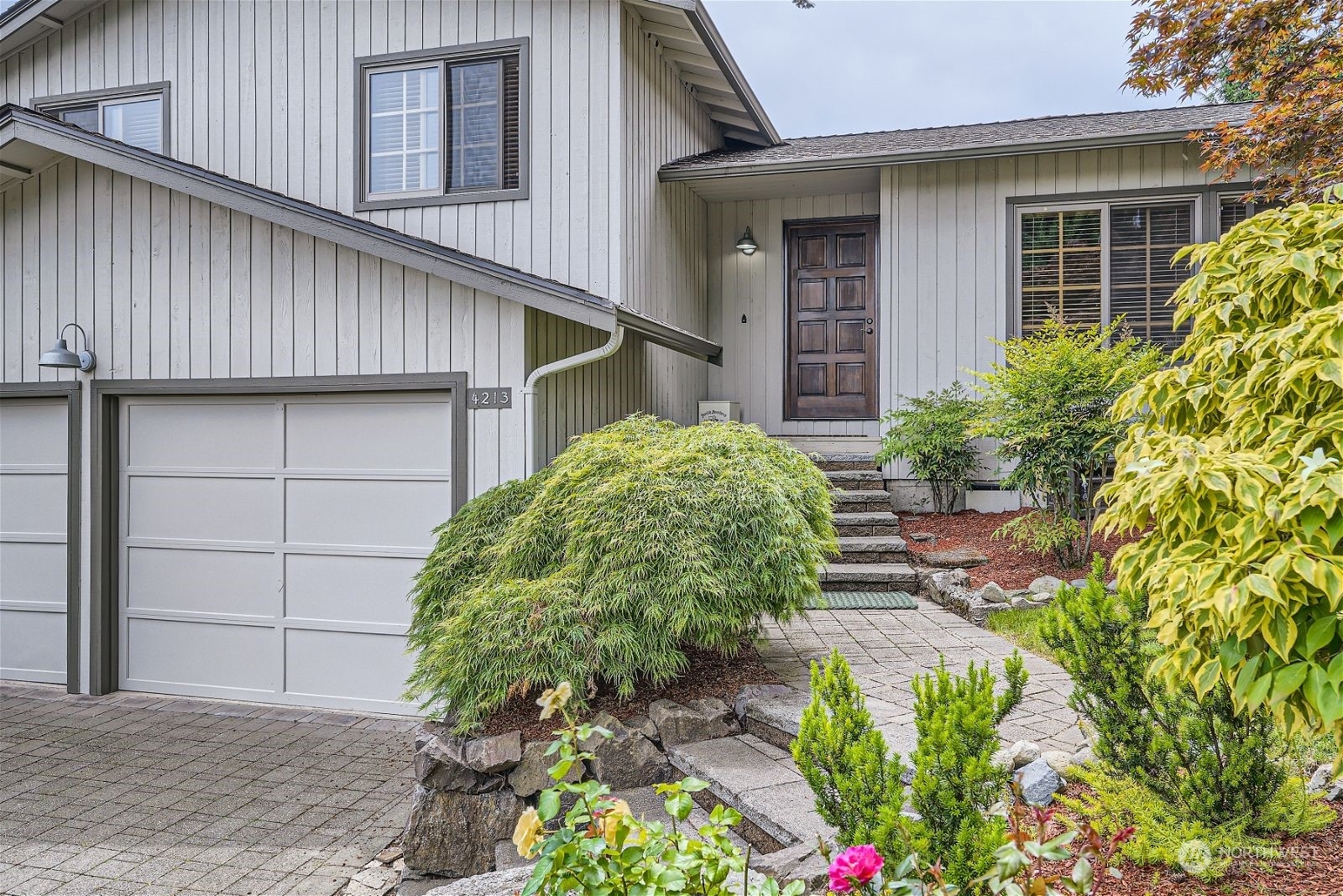 Property Photo:  4213 S 246th Court  WA 98032 