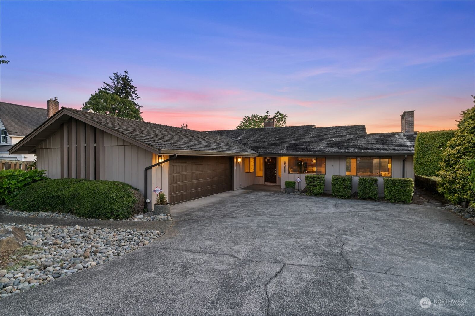 Property Photo: 2322 Sunset Drive W WA 98466