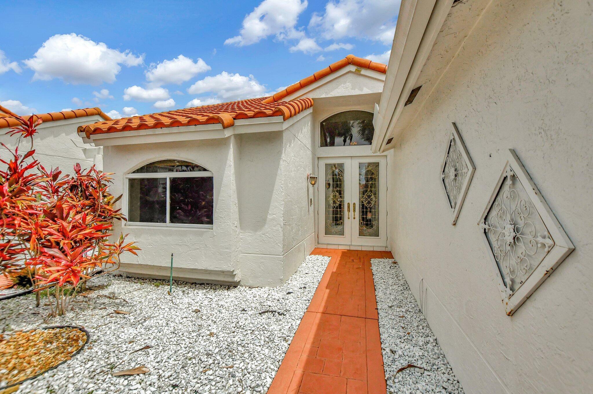 Property Photo:  17599 Candlewood Terrace  FL 33487 