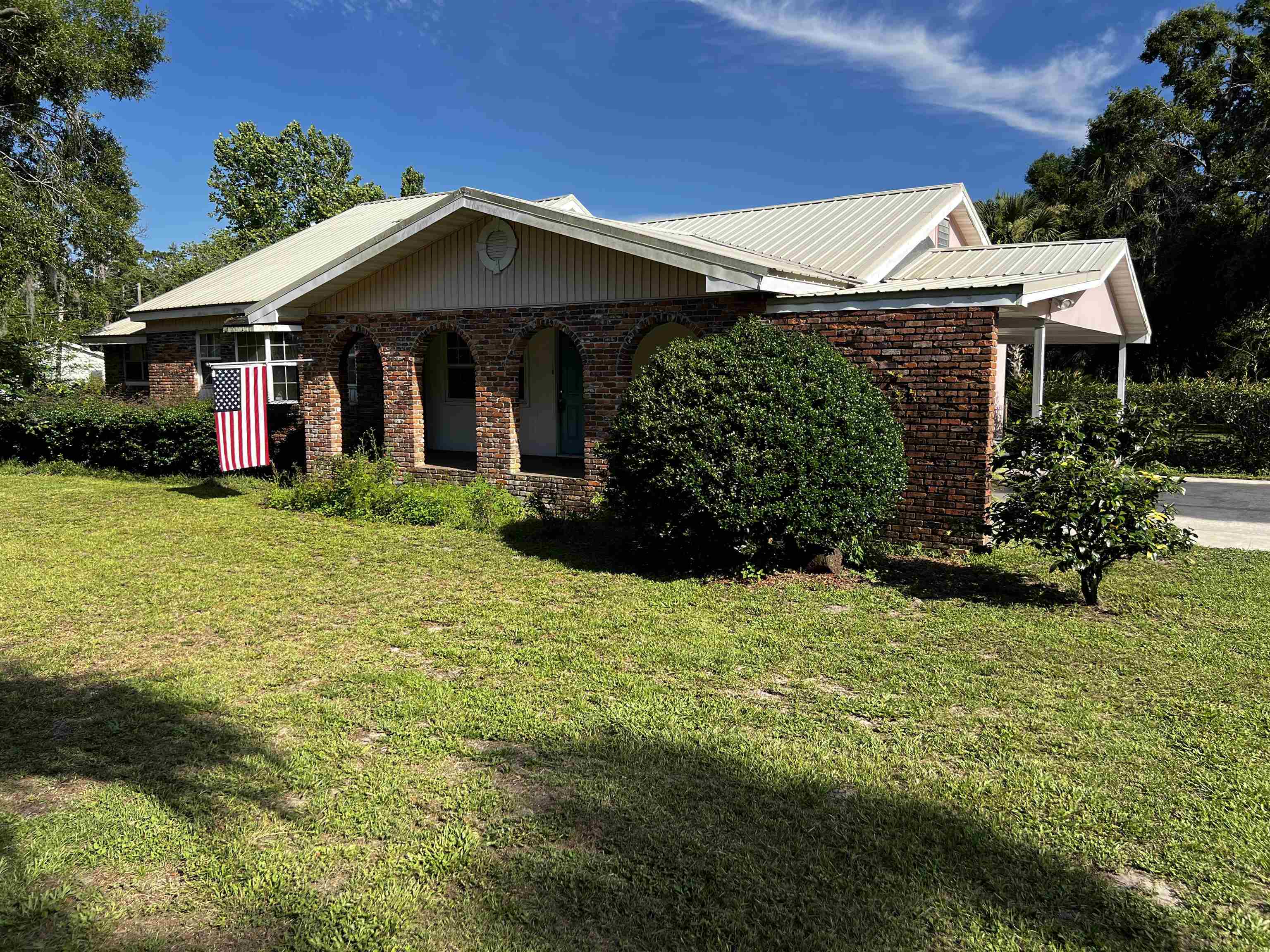 Property Photo:  139 Center Street  FL 32348 