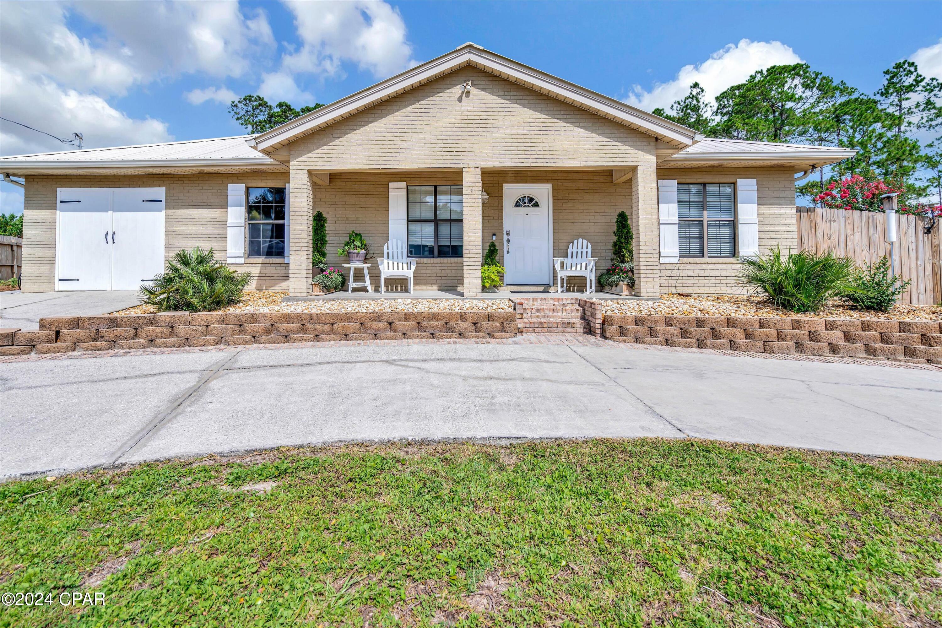 Property Photo:  505 Burnham Avenue  FL 32413 