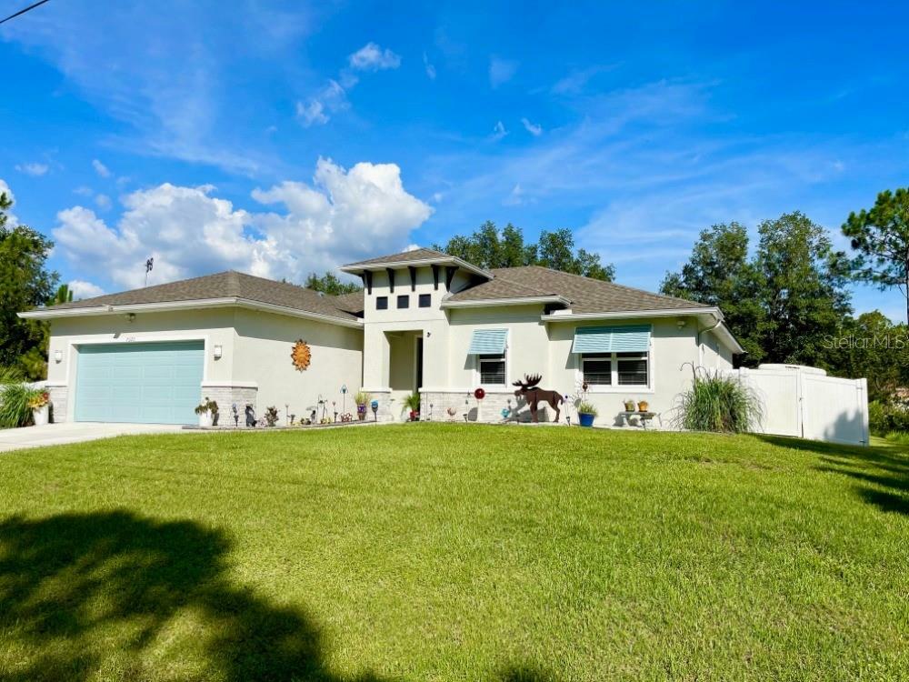 Property Photo:  7320 Cameo Circle  FL 34291 