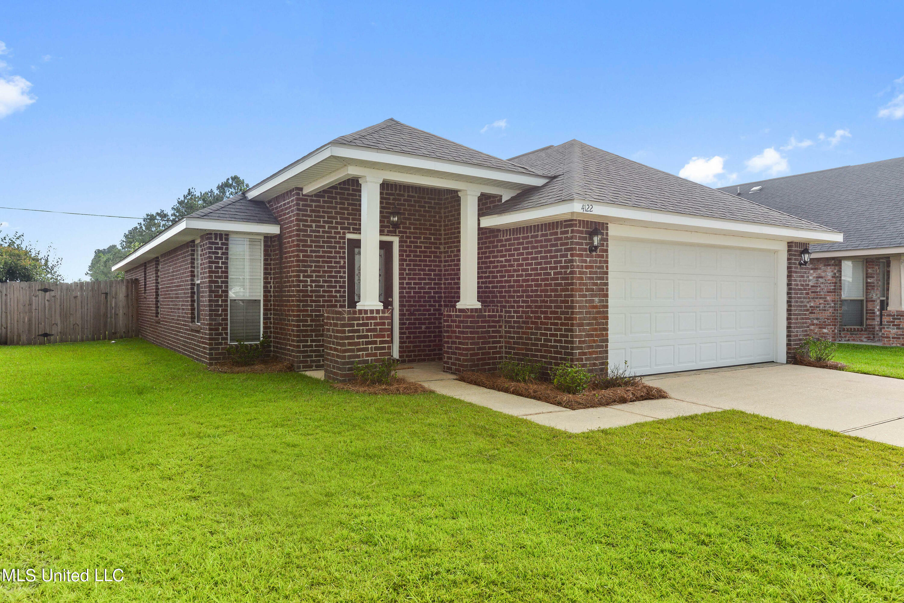 4122 Silverwood Drive  Ocean Springs MS 39564 photo