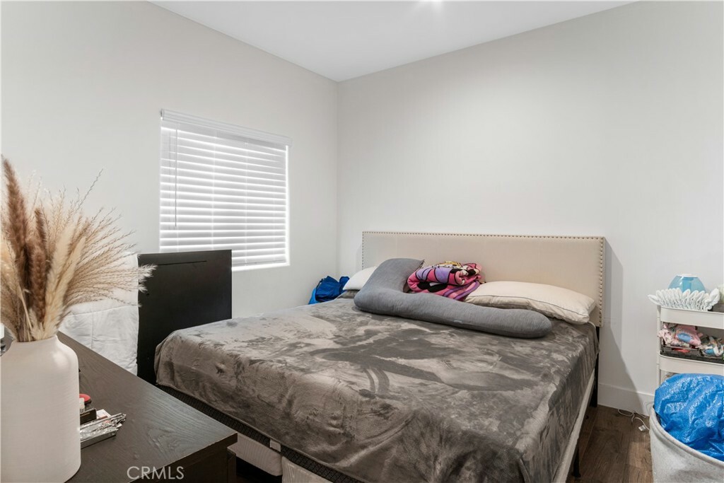 Property Photo:  1343 W 35th Street  CA 90007 