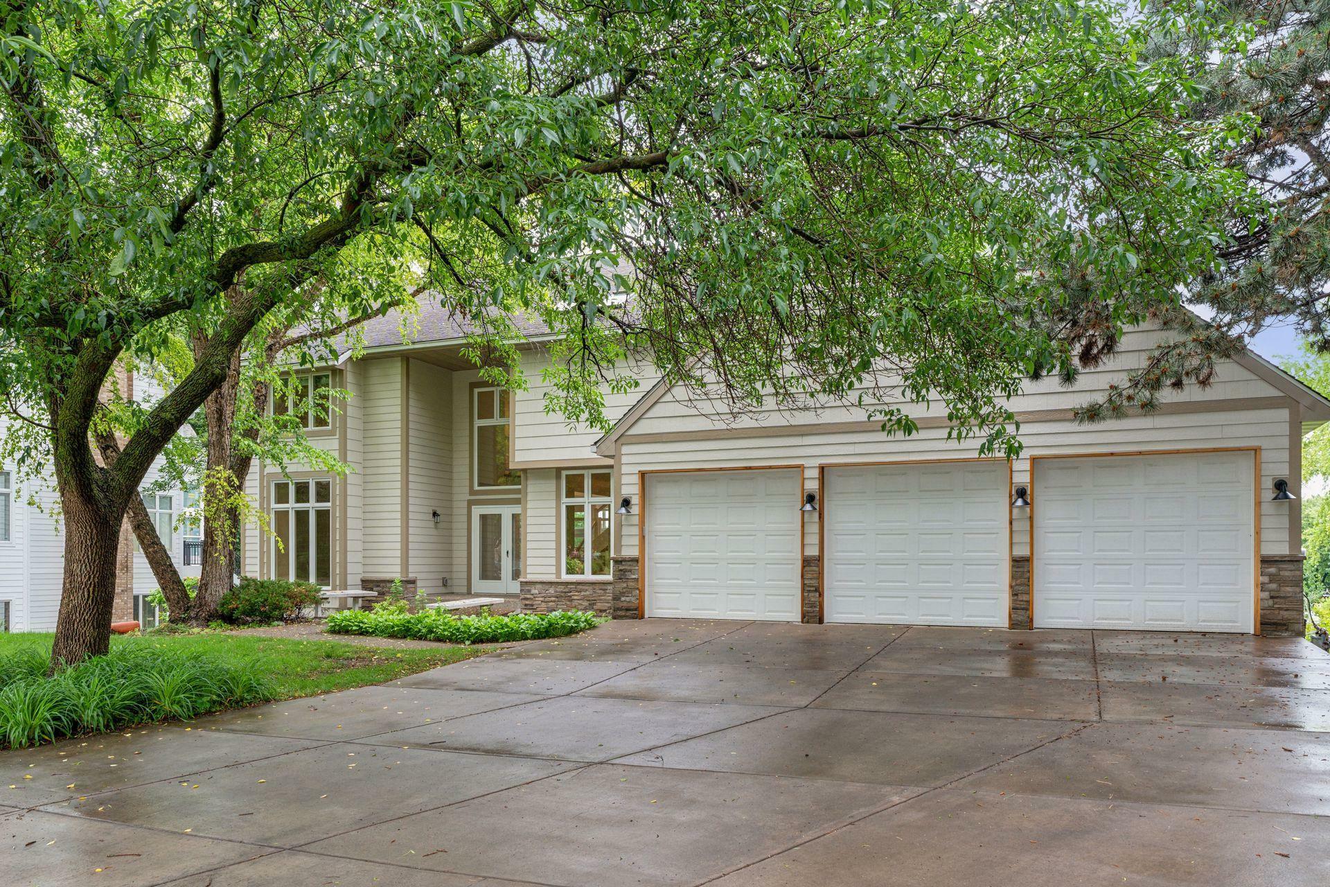 Property Photo:  7660 S Bay Drive  MN 55438 