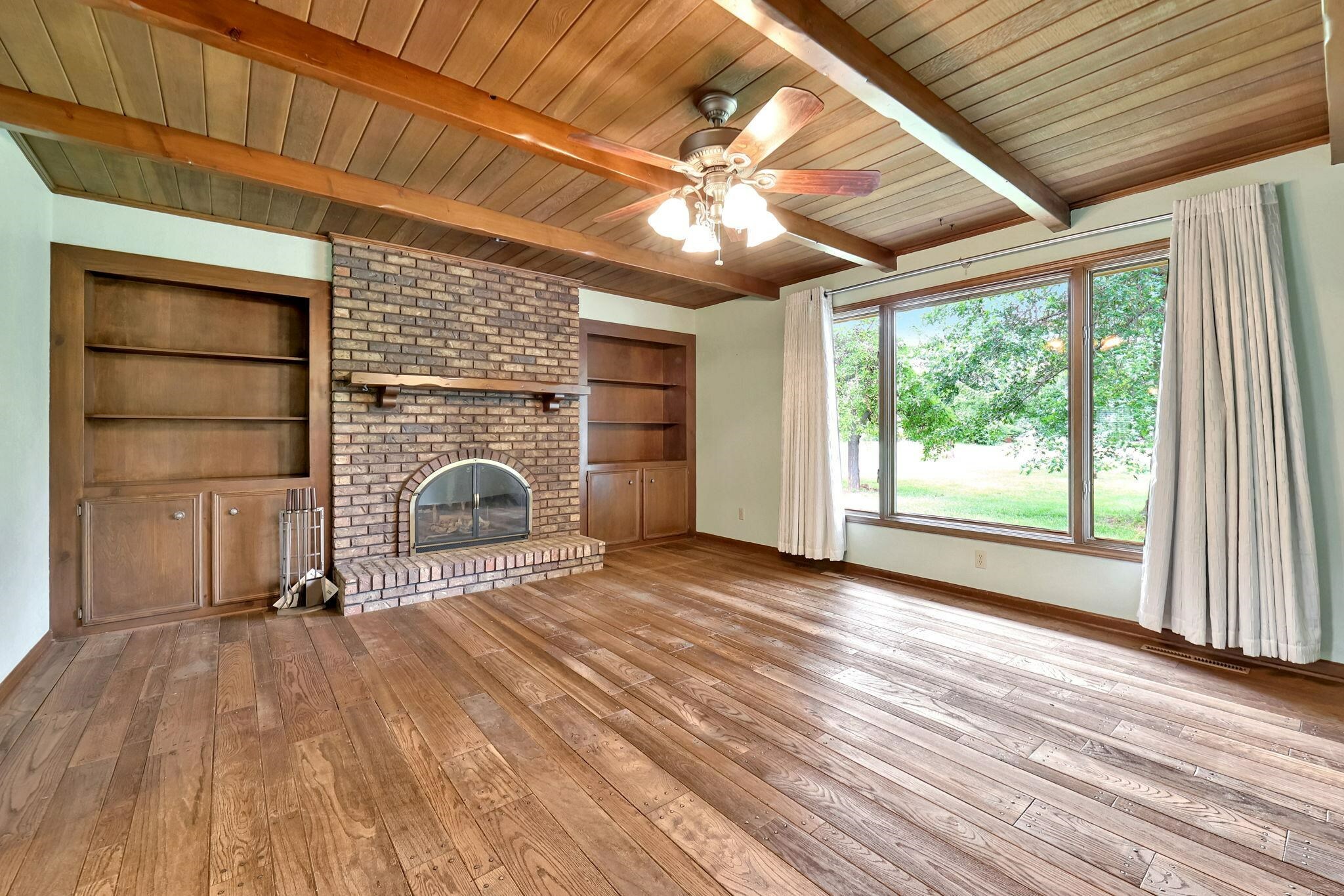 Property Photo:  1157 S Ginkgo  KS 67002 