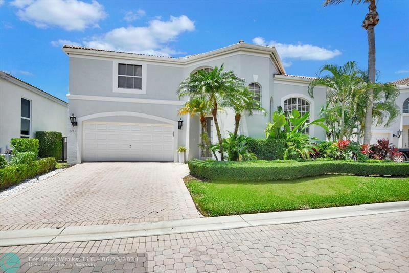 Property Photo:  4241 NW 66th Ln  FL 33496 