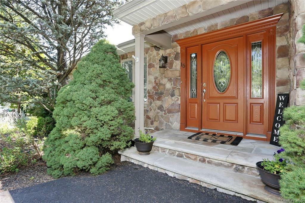 Property Photo:  15 Reservoir Drive  NY 10956 