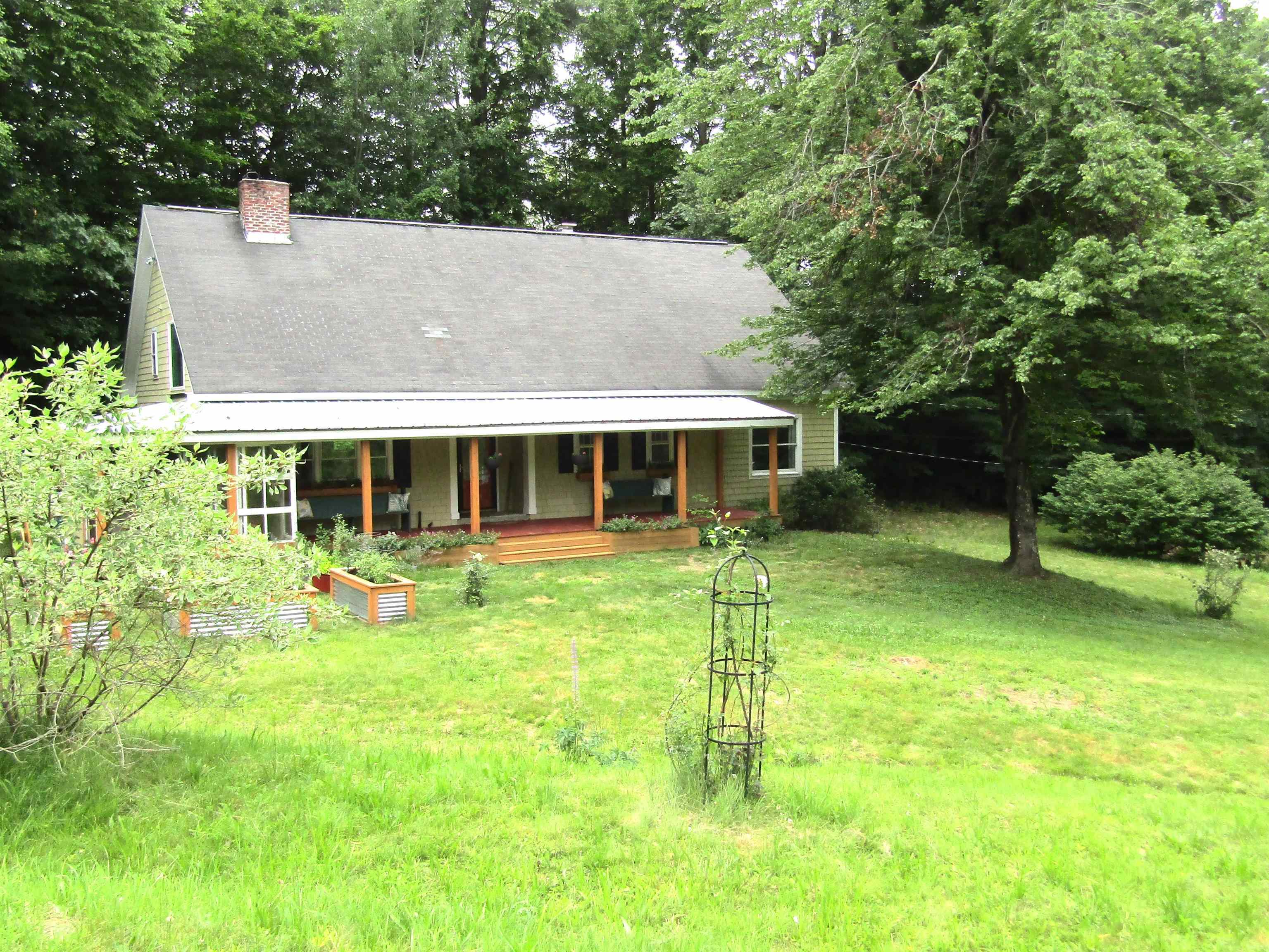 Property Photo: 39 Town Farm Road NH 03086