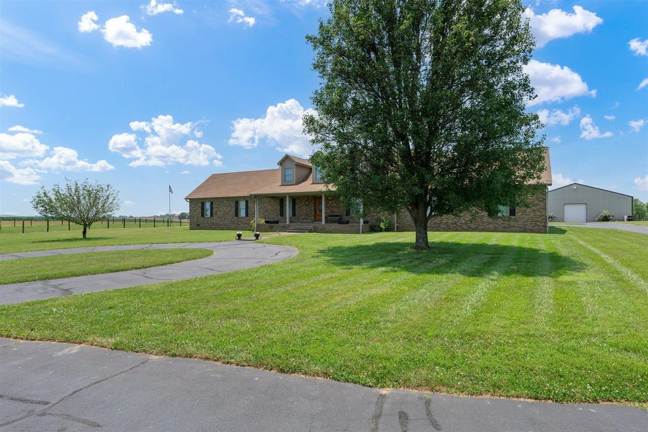 Property Photo:  221 Fred Lively Road  KY 42104 