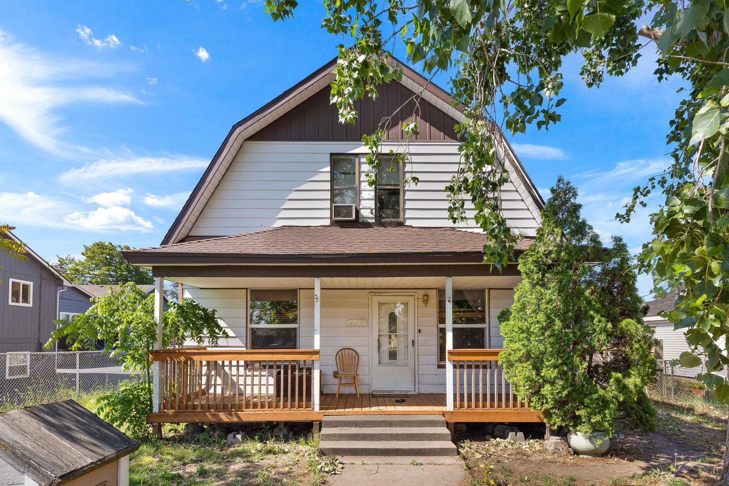 Property Photo:  2513 E Sharp Ave  WA 99202 